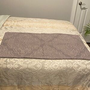 Elegant Purple Decorative Pillow Cover/shams - King size